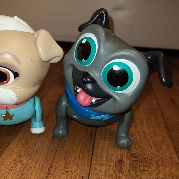 Puppy Dog Pals Suprise Action Figures - Picture 2 of 4